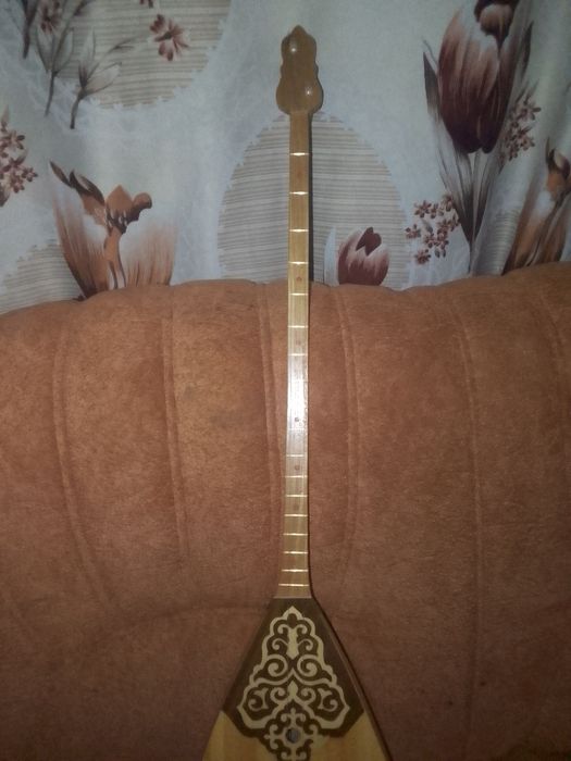 Домбра 2 струнная