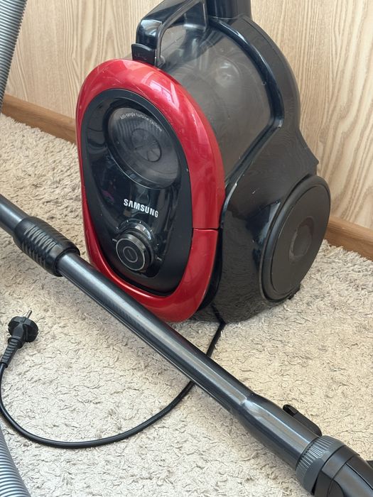 Продам пылесос Самсунг в хоршем состоянии