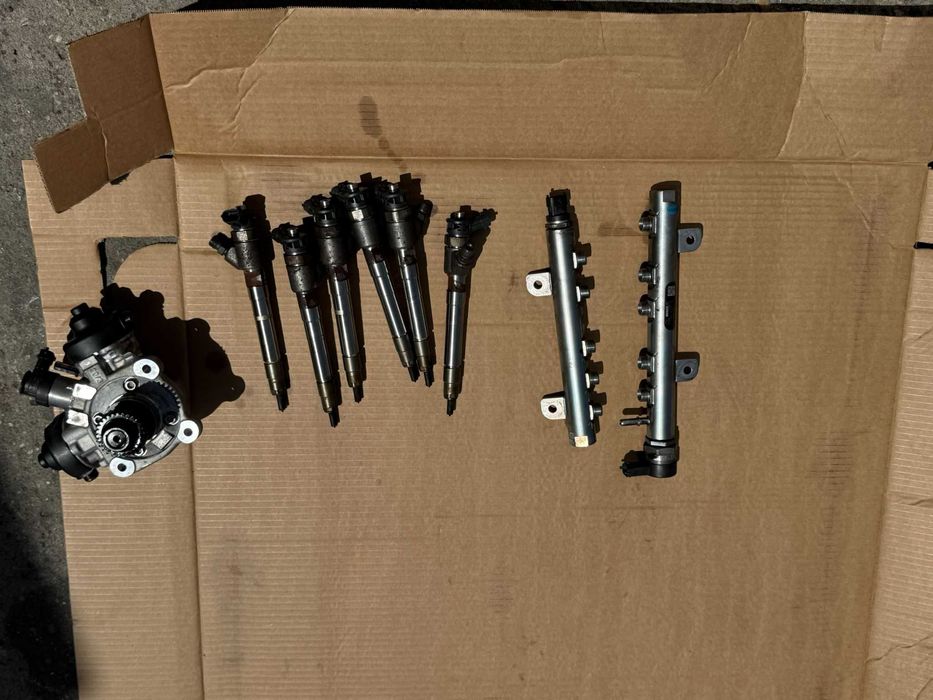 Kit injectie injectoare rampa pompa inalte Maserati 3.0 d M161a64D 35062015F 0445110523  35022143F 35022119G