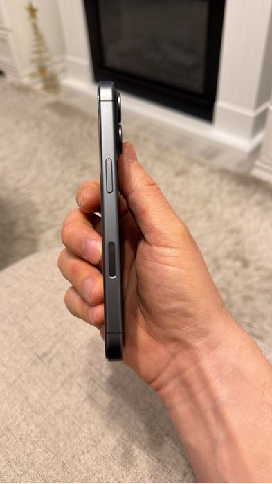 iphone 17  black 256gb, baterie 100%