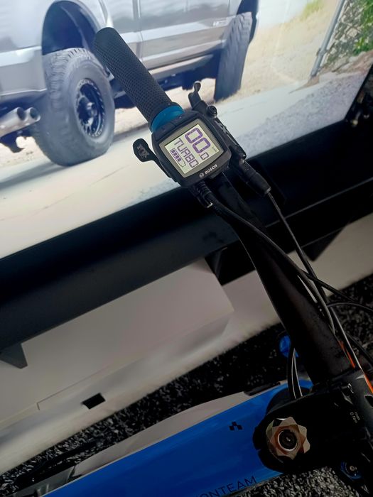 Cube Action Stereo Team 160 Carbon//Doua baterii Bosch 625 /t Full Kas