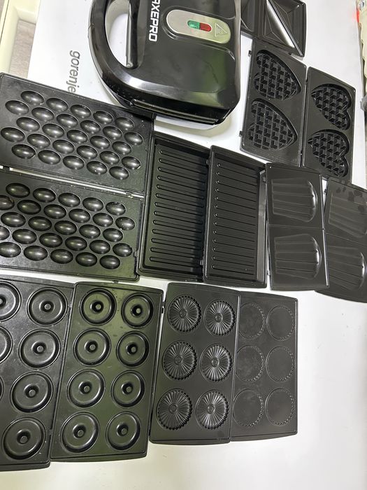 Продам шикарный вафельницу за 25тыс