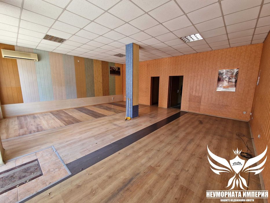 Дава се под наем Офис в Асеновград - 90 кв.м за 409 € - Снимка #11