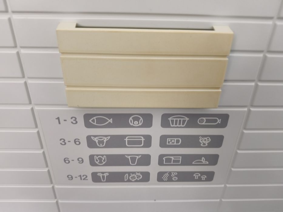 Lada frigorifica 300L