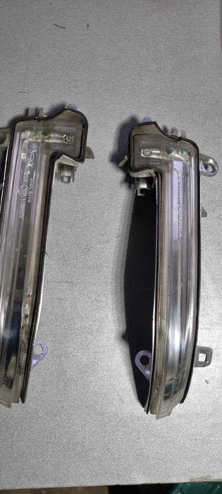 Semnalizare oglinda stanga dreapta BMW F20 F22 F30 F31 F32 F34 F3 E84