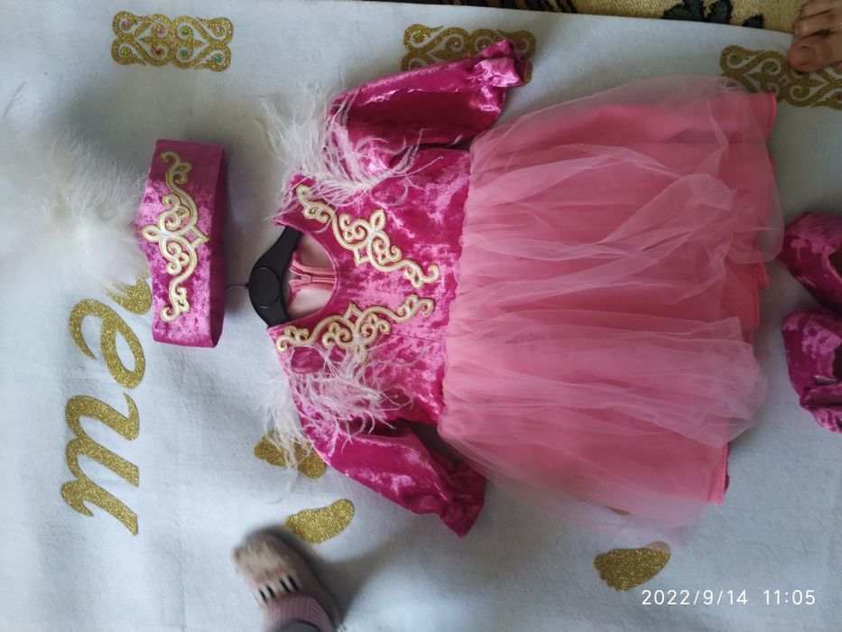 Дорожка тай тай и платье