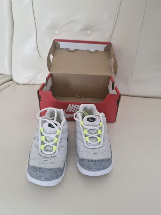 Nike Air Max mărimea 26