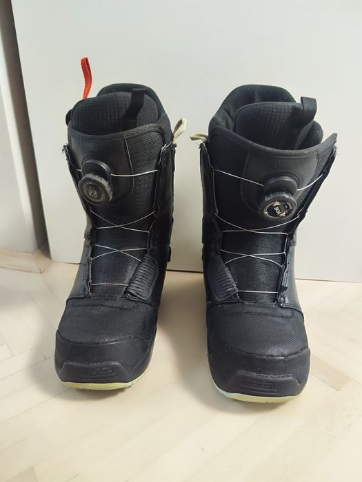 Boots Burton marina 41