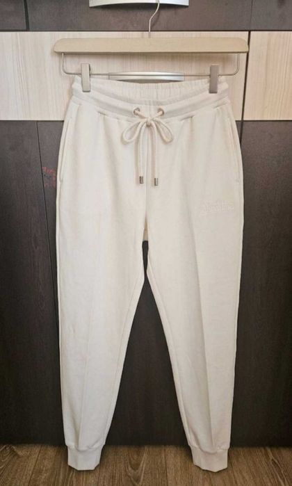 Спортно долнище Max Mara