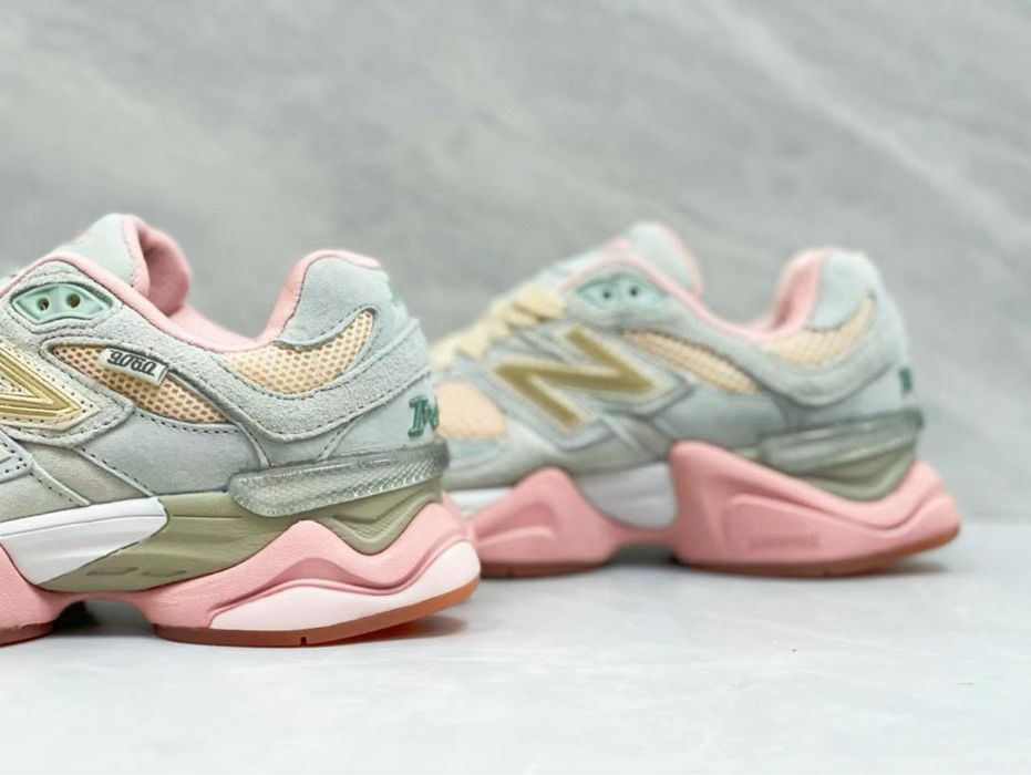 Нови дамски маратонки New Balance 9060 “Inside Voices Baby Shower Blue