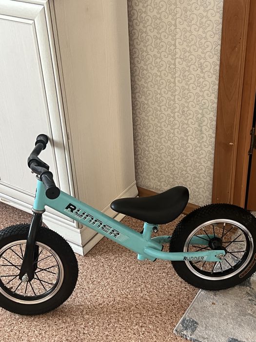Продается велосипед, беговел