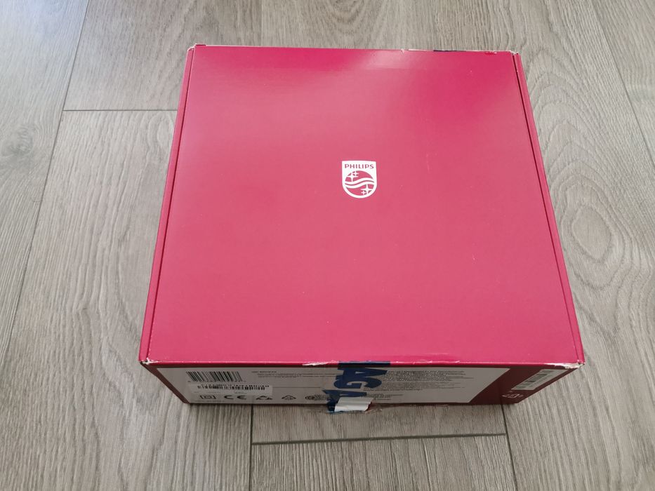 Epilator IPL Philips Lumea Seria 8000