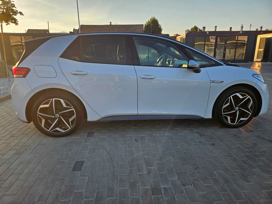VOLKSWAGEN ID.3 2021 — imagine 3
