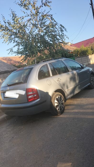 Skoda fabia break 1.4