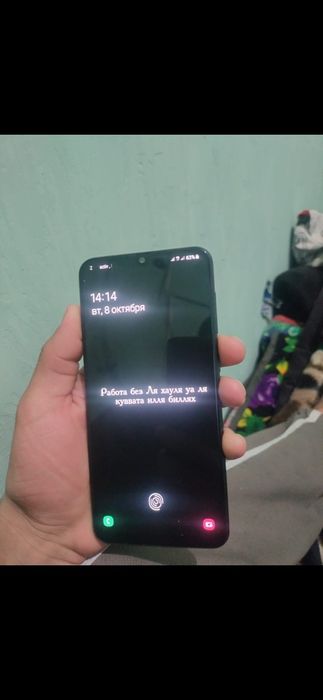 Samsung a 50 в хорошем состоянии