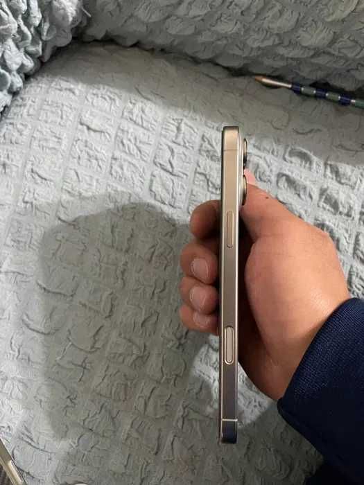 iPhone 16 Pro Max 256GB Titanium Gold / в Идеале 10/10