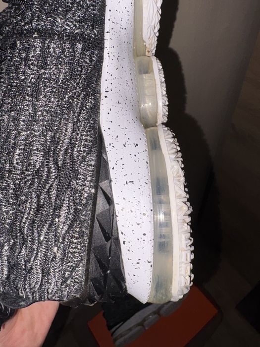 Nike Lebron 15 Ashes баскетболни обувки