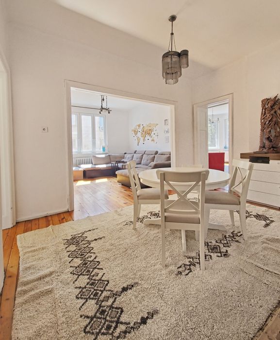 3-стаен апартамент в Центъра до Борисова градина