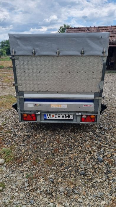 Remorcă, 13oo kg