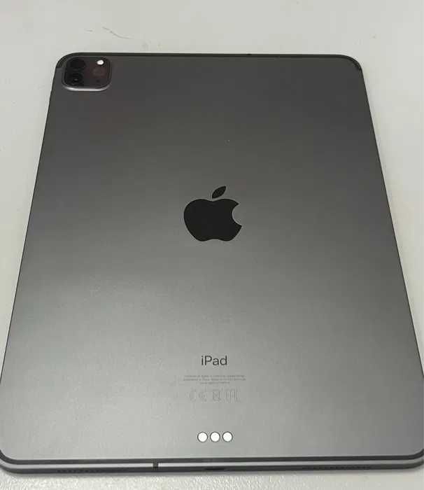 iPad Pro 11 1TB с чанта