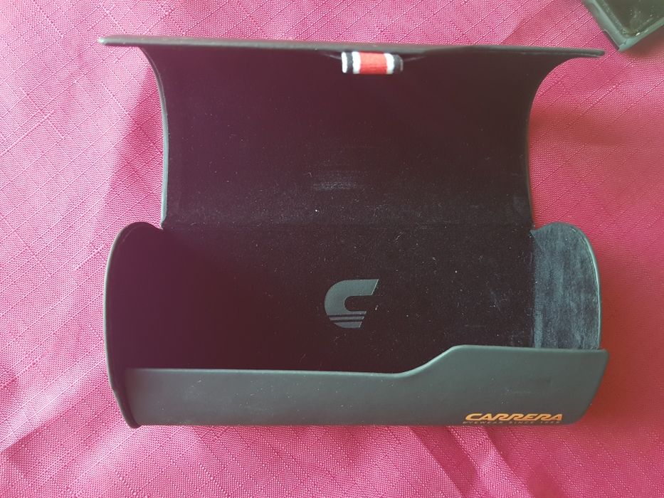 CARRERA кутия за очила