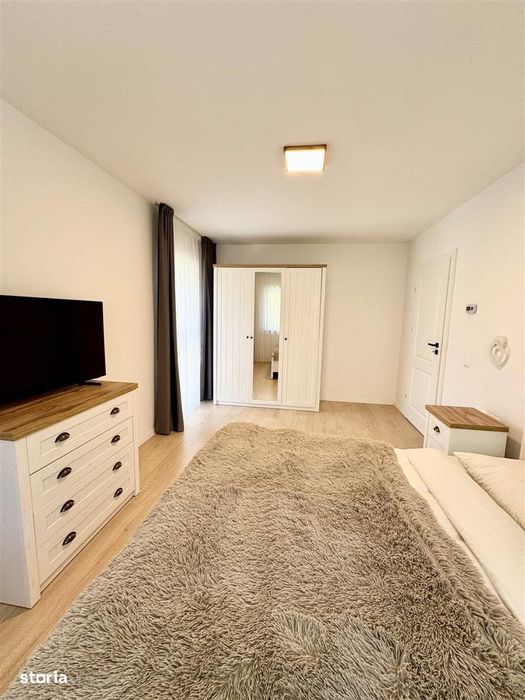 Casă de închiriat în Șelimbăr – 4 camere, curte proprie