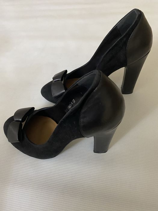 Туфли размер 37.