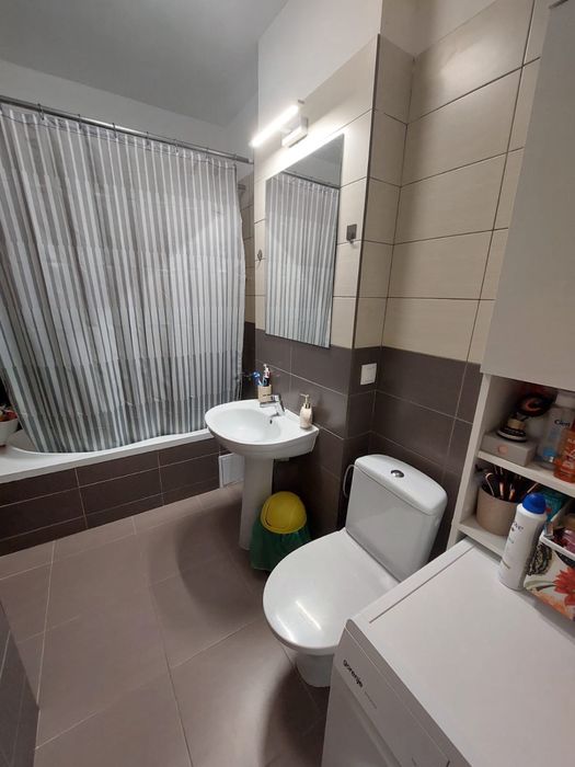 Proprietar vand apartament 2 camere