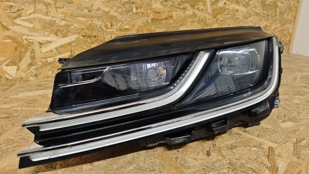 Ляв фар за Фолксваген Артеон Volkswagen Arteon Full LED