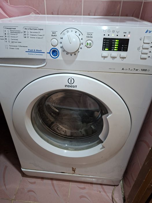 Стиральная машина Indesit