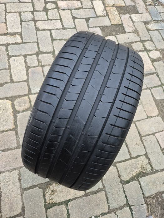 O bucată 315/35 R20 vară - una Continental Bridgestone Pirelli