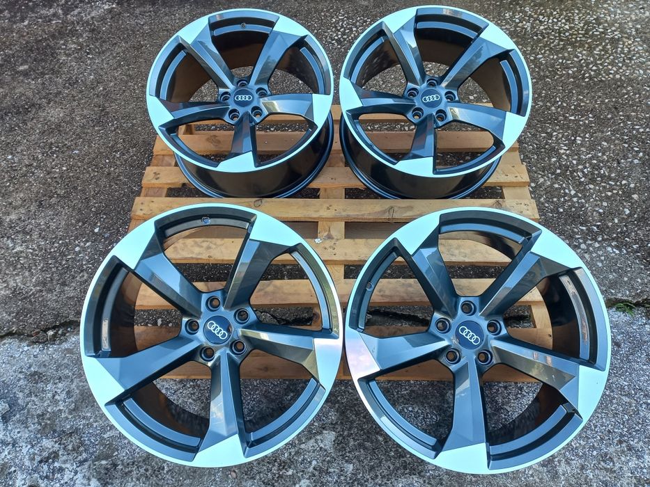 19.Audi Rotor27  S.line 9.0j et30   A4 A6 A7 A8 Q3 Q5 Чисто Нови

Нови