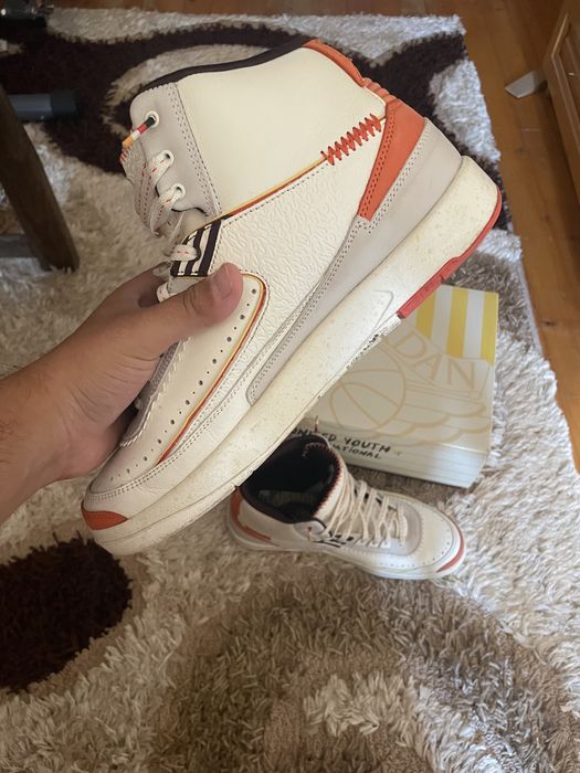 Jordan 2 maison chateau rouge