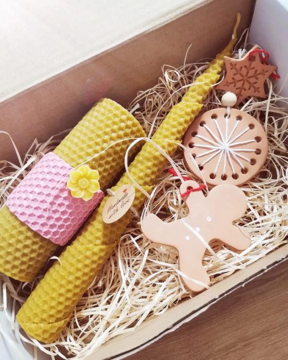 Lumanari cu ,,Miros de miere"