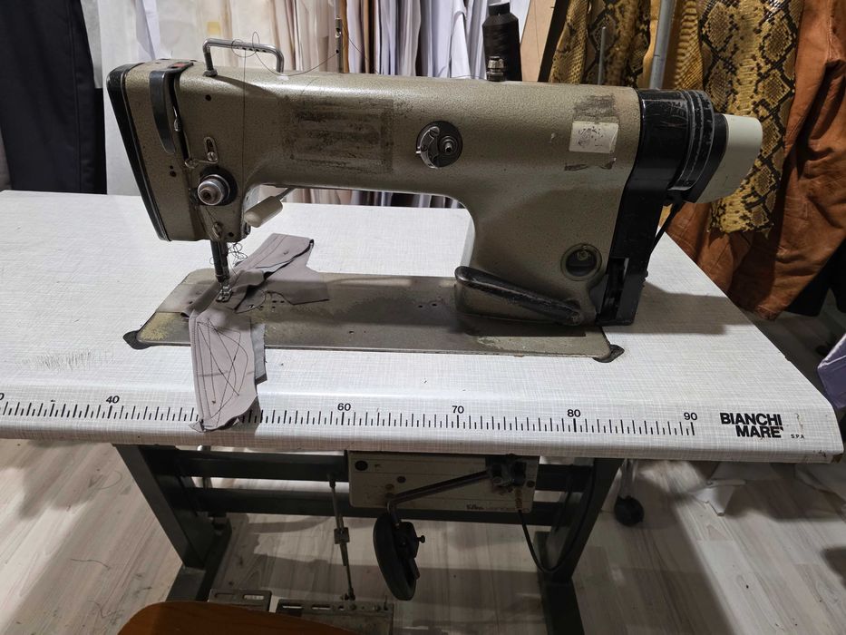 Masina de cusut industriala Pfaff 483