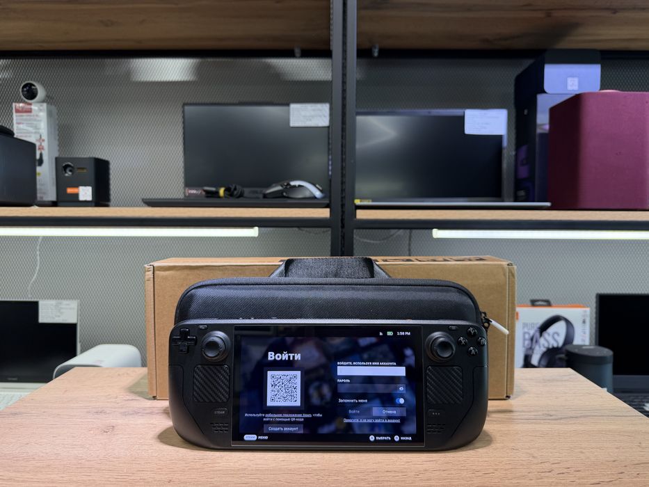 Игровая приставка Valve Steam Deck, OLED, 512GB,полный комплект,1951/А