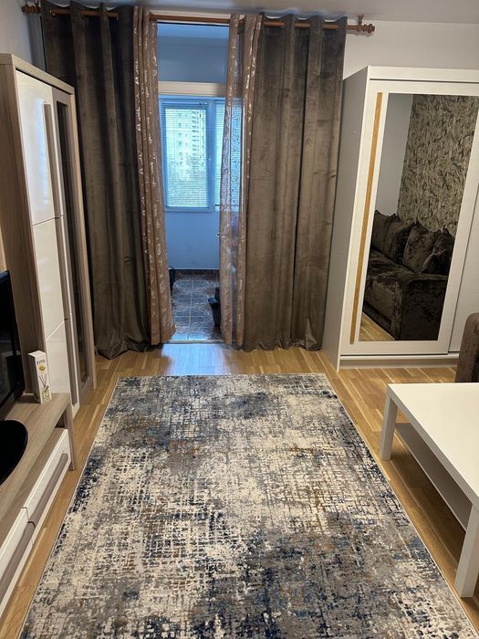 Inchiriez Garsoniera Dristor Metrou