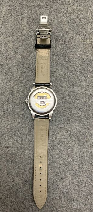 Продам часы TISSOT