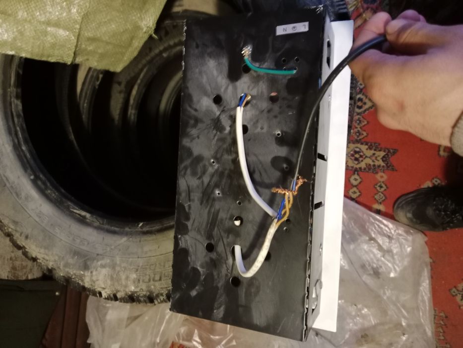 Продам светильные лампы