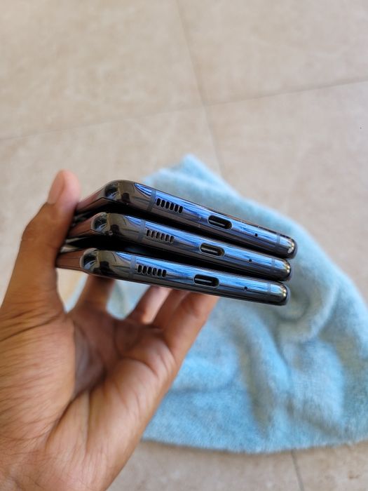 Samsung Galaxy S20 Ultra 5G. Snapdragon 865. OzU 12/256 GB. Garantya !