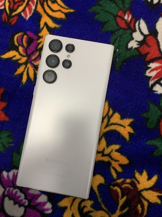 Telefon sotiladi Galaxy S22 Ultra Телефон сотилади