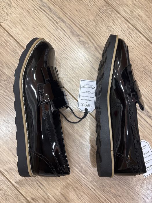 Продам туфли Next 34,5 размер