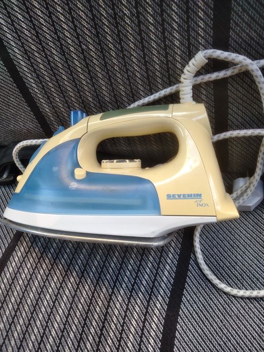 Fier de călcat cu abur