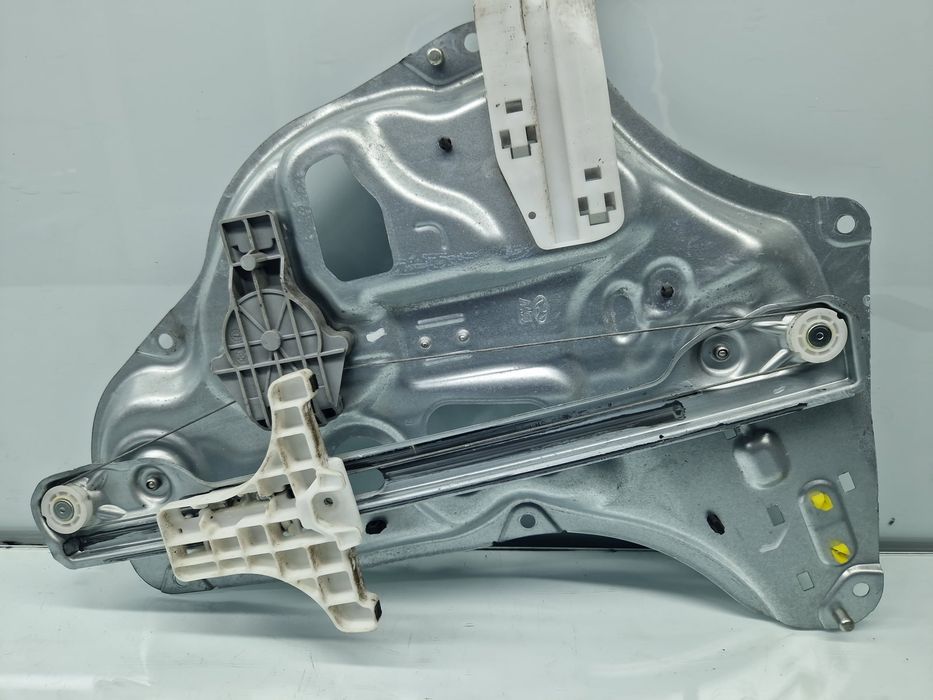 Macara electrica geam dreapta spate Hyundai ix35 (LM) [Fabr 2010-2017]