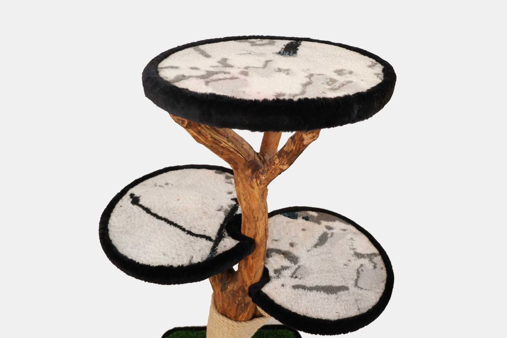 Продаётся домики для кошек и котят. Из натурального материалов.