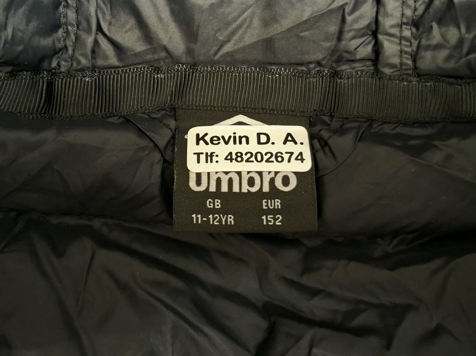 Umbro-Ориг.Детско пухено яке!