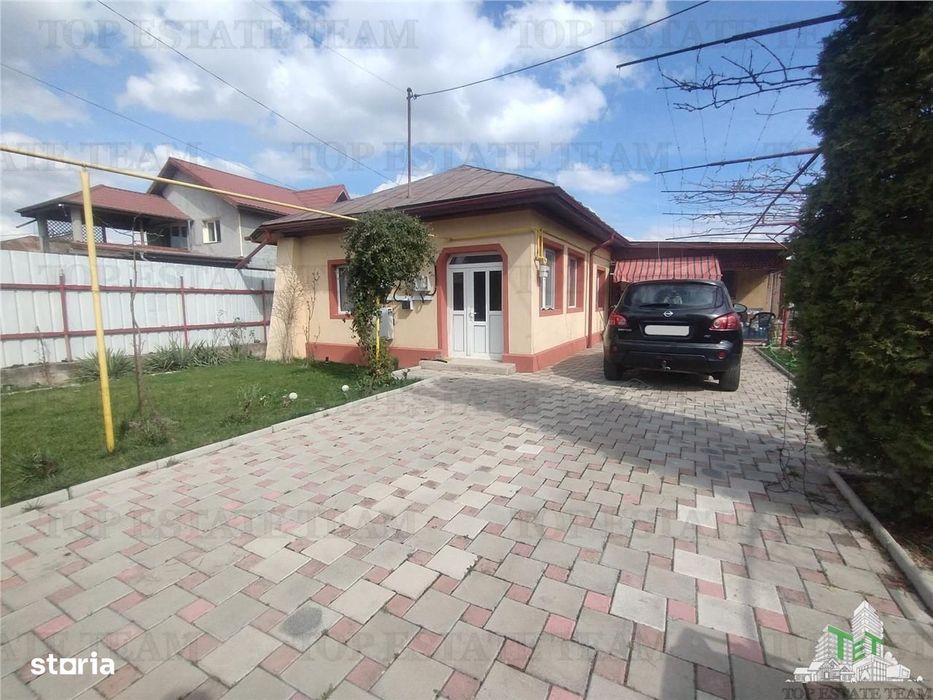 Casa individuala cu teren generos 700 mp, panouri fotovoltaice, langa