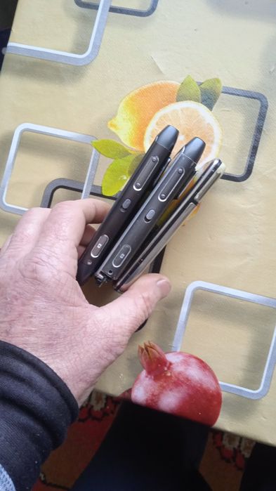 Телефоны на запчасти(оригиналы)