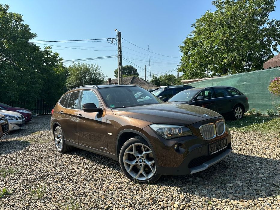 BMW X1-X-DRIVE-2.0TDI-204cp/AUTOMAT/Navi/Panoramic/Climă/INTACT!