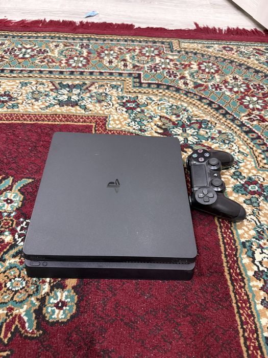 Playstation 4 slim 1 Tb SIKIDKADA